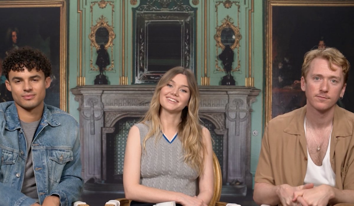 Intervista a imogen waterhouse, barney fishwick e matthew broome su the buccaneers 2 Intervista a imogen waterhouse, barney fishwick e matthew broome su the buccaneers 2