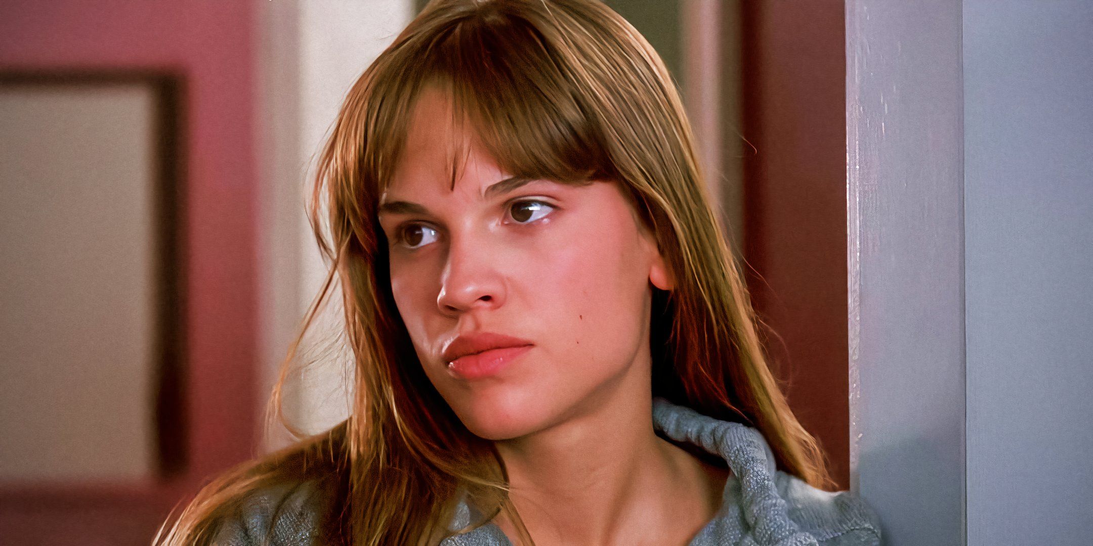 Hilary swank non appare in cobra kai: i creatori spiegano perché Hilary swank non appare in cobra kai: i creatori spiegano perché