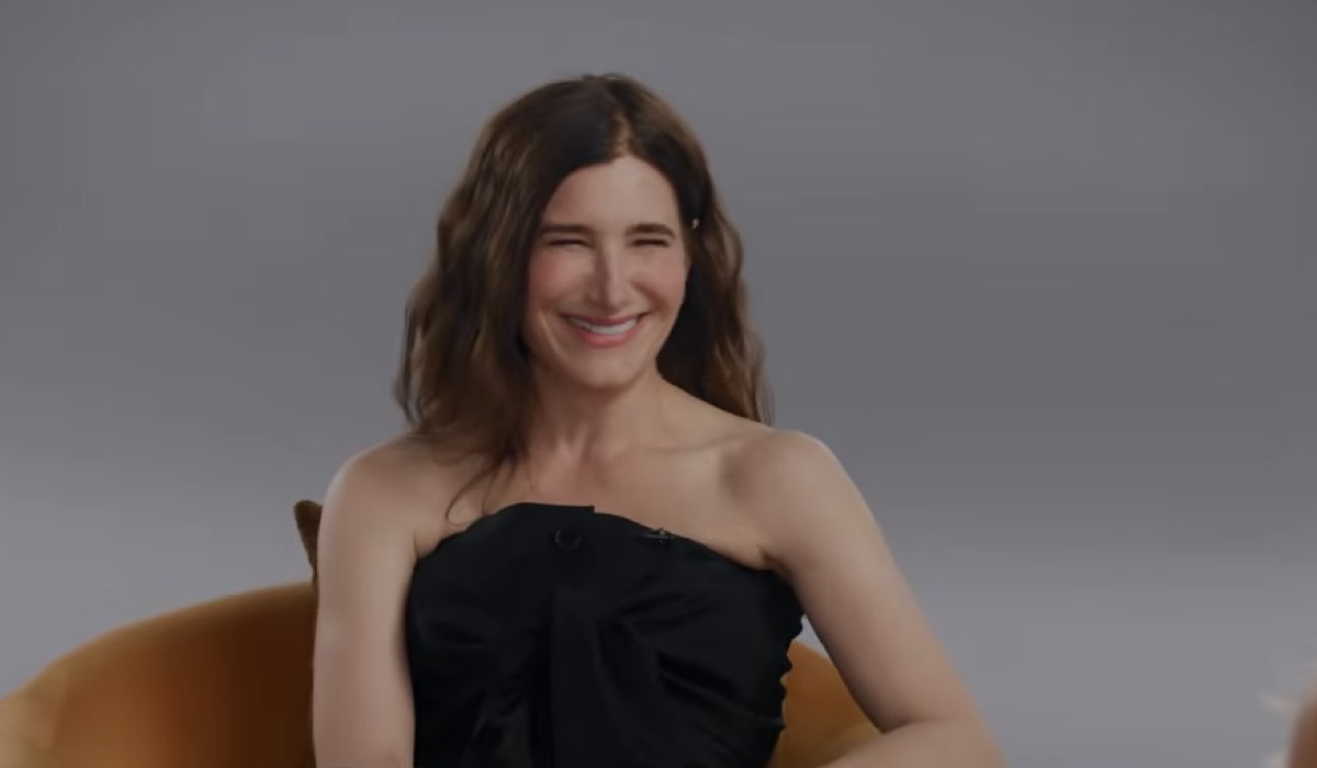 Dettagli su Agatha All Along da Kathryn Hahn Dettagli su Agatha All Along da Kathryn Hahn