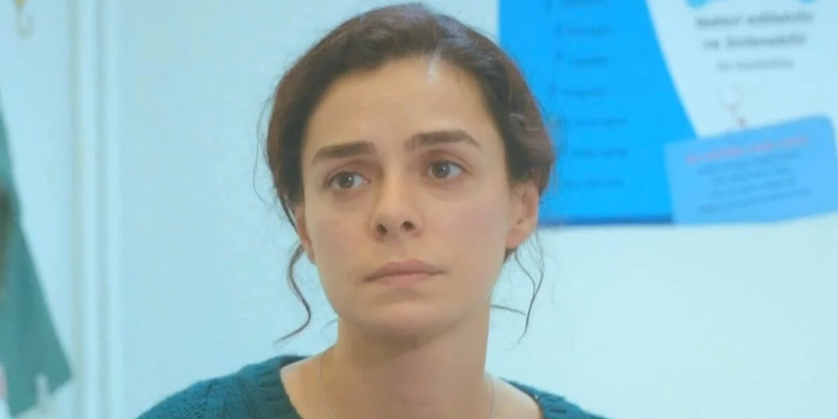 Bahar de la forza di una donna: curiosità e nomi dell’attrice Bahar de la forza di una donna: curiosità e nomi dell’attrice
