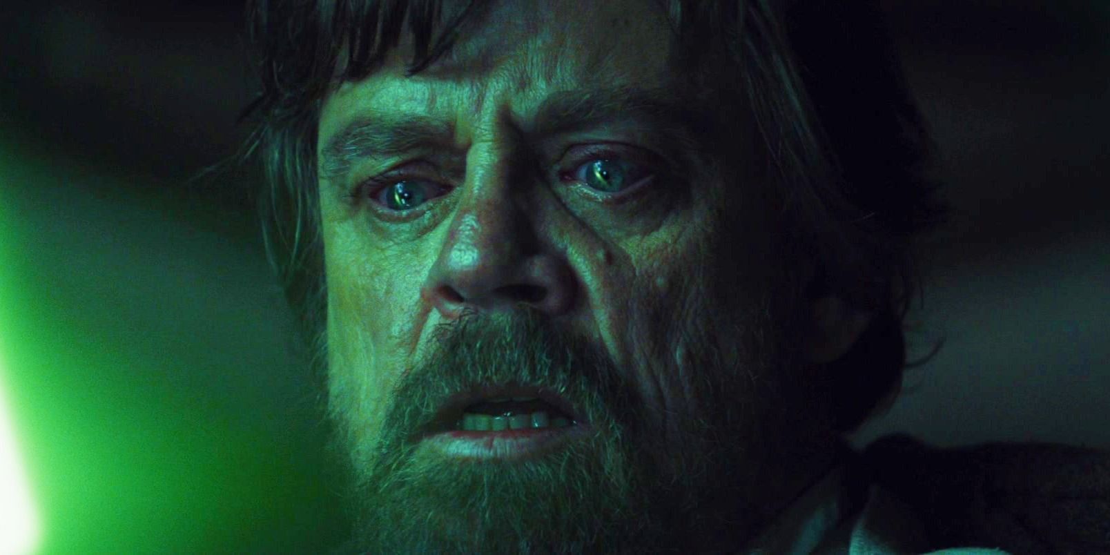 mark hamill svela la sua inquietante storia di luca skywalker in last jedi e i suoi problemi con il film