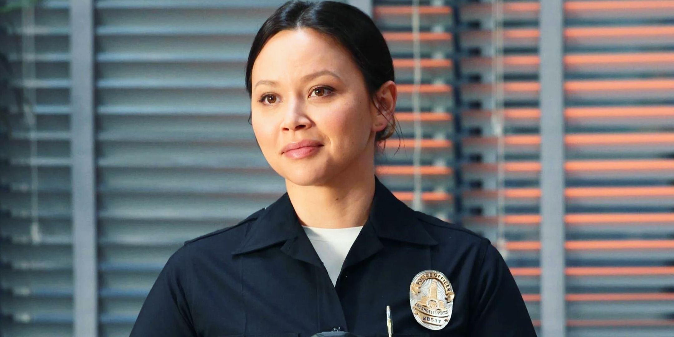 La stagione 8 di the rookie: l’avvincente allenamento di melissa oneil per lucy La stagione 8 di the rookie: l’avvincente allenamento di melissa oneil per lucy