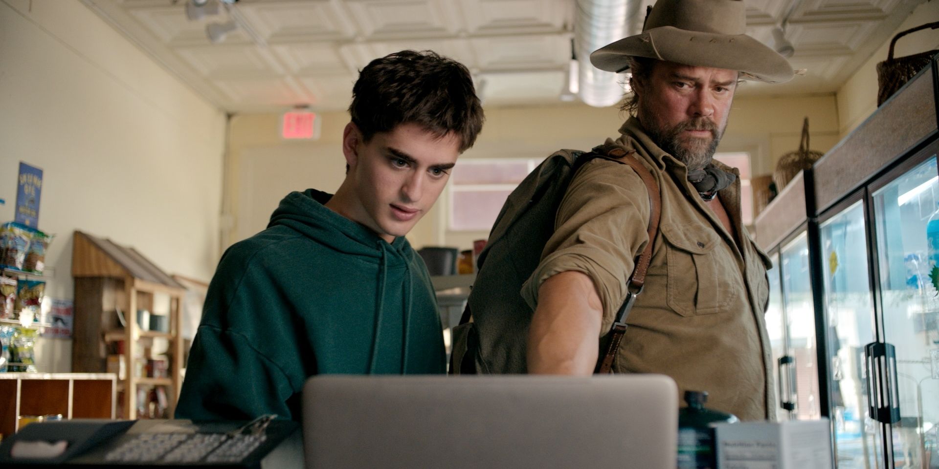 off the grid il film d8217azione di josh duhamel che strizza l8217occhio alla tensione e al brivido