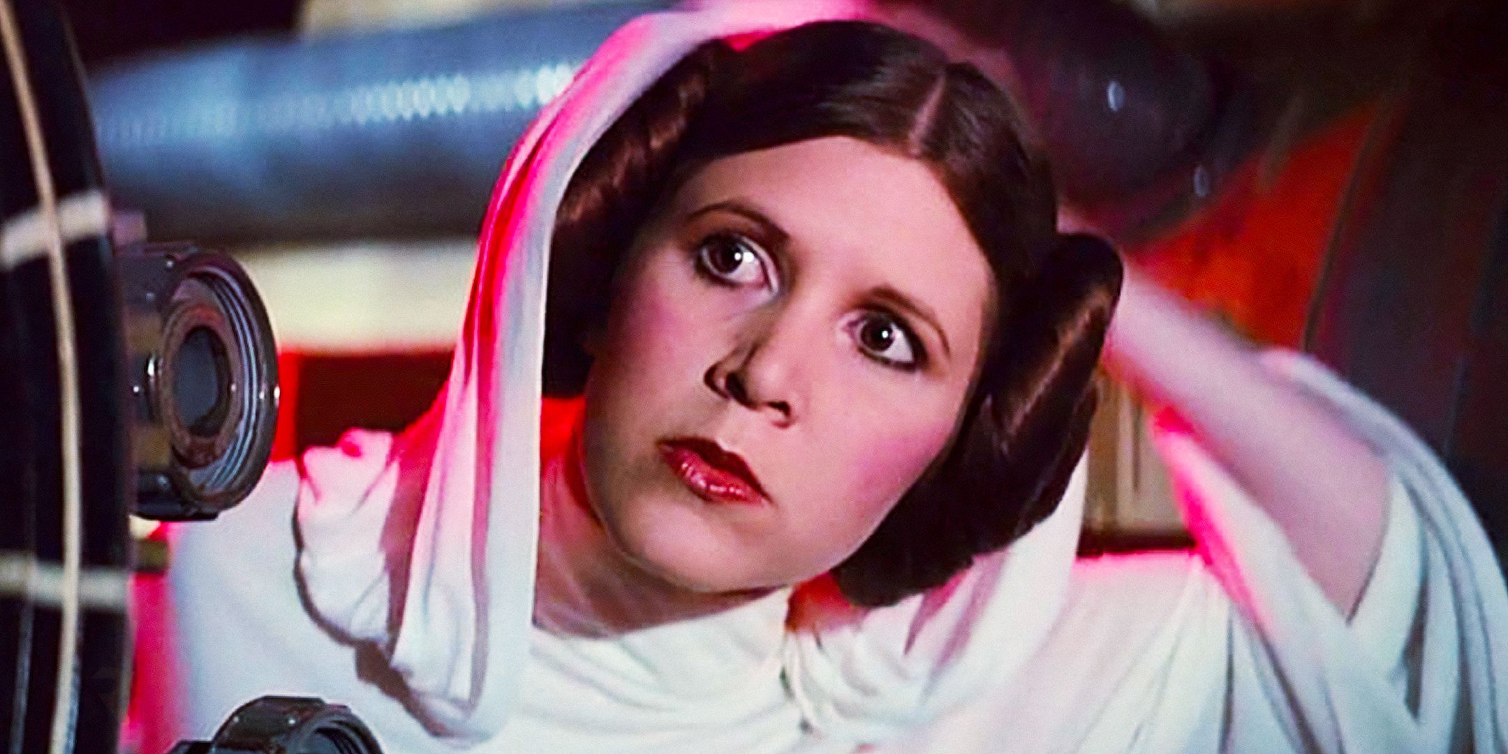 Princess Leia dimostra di avere un potere della Forza che la avvicina ad Anakin Skywalker Princess Leia dimostra di avere un potere della Forza che la avvicina ad Anakin Skywalker