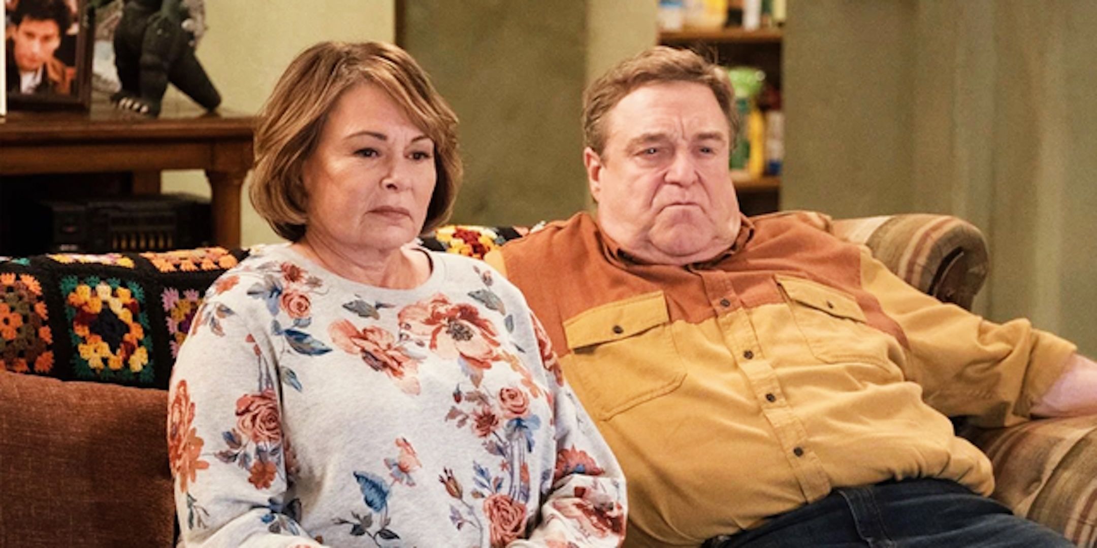 La realtà dura di roseanne nella nuova stagione di the conners La realtà dura di roseanne nella nuova stagione di the conners