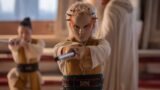 Dafne keen e il suo jedi: perché restiamo affascinati dai video con la spada laser