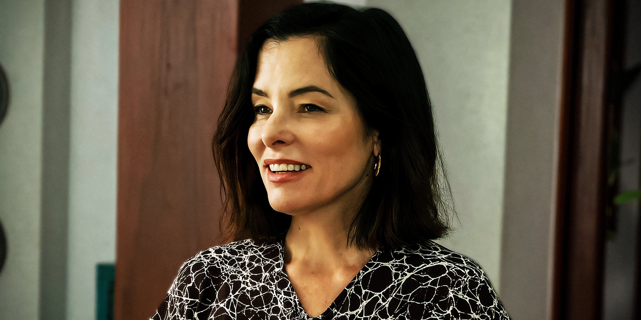Parker posey propone un’iconica star di friends per il cast della quarta stagione di the white lotus Parker posey propone un’iconica star di friends per il cast della quarta stagione di the white lotus