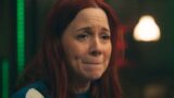 Esame della quarta stagione di Resident Alien: la straordinaria performance di Alice Wetterlund nel momento difficile tra D’Arcy e Ben