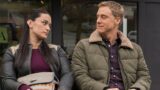 Resident alien stagione 4 episodio 1: recensione del ritorno entusiasmante della serie sci-fi di alan tudyk