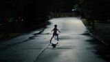 Trailer di nuove armi aumenta la suspense nel film misterioso del regista di barbarian