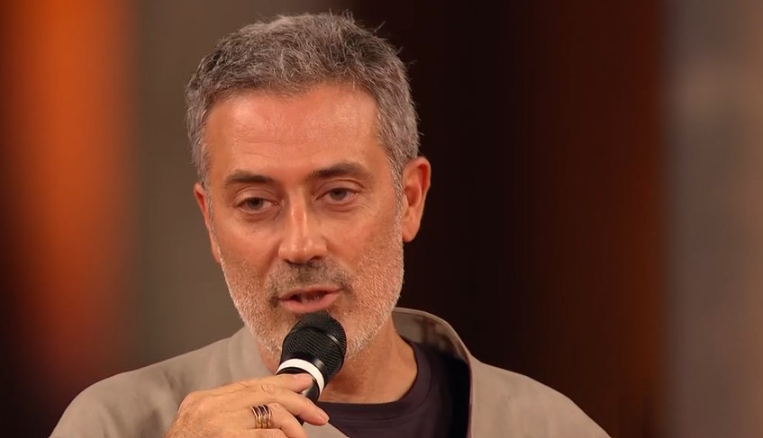 Andrea Bajani e L’Anniversario: vincitore del Premio Strega 2025 e la sua opera explained Andrea Bajani e L’Anniversario: vincitore del Premio Strega 2025 e la sua opera explained