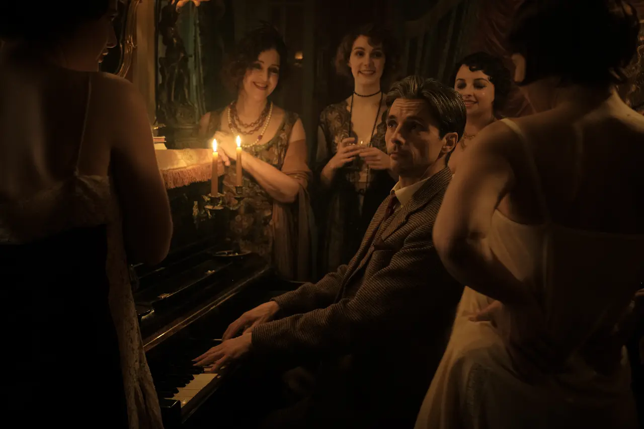 Bolero arriva al cinema il 28 agosto: guarda il trailer! Bolero arriva al cinema il 28 agosto: guarda il trailer!