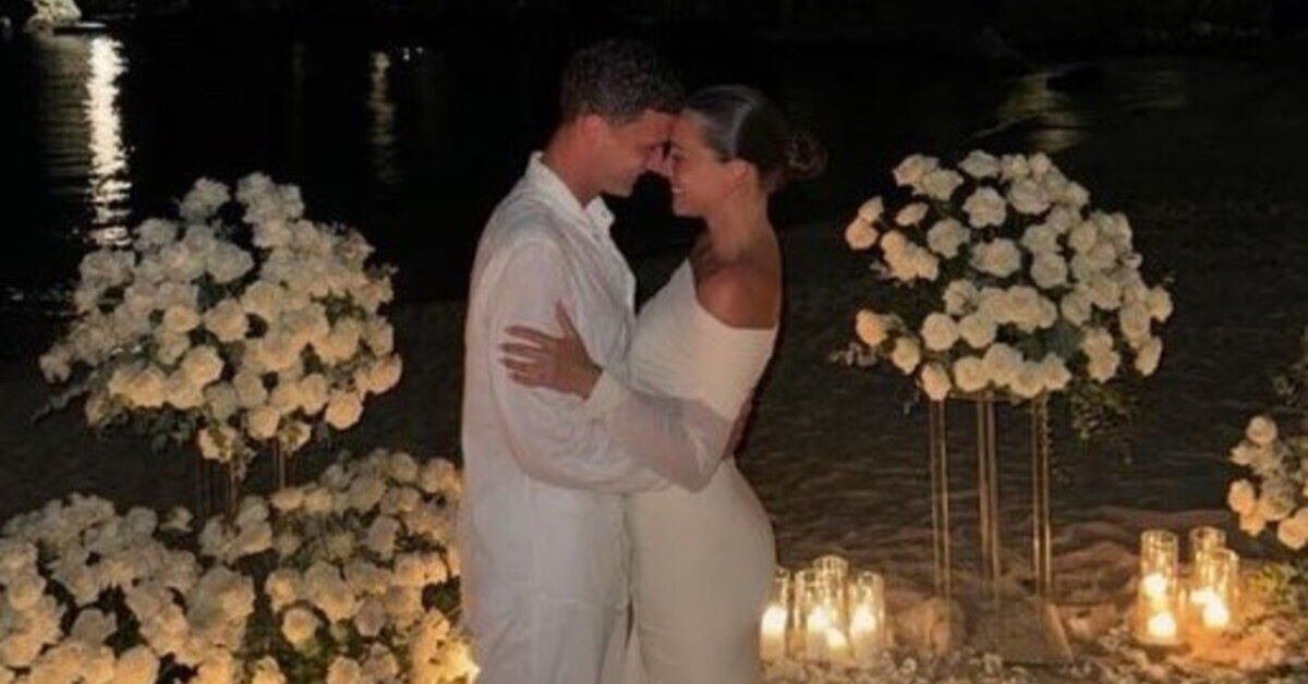 Matrimonio da sogno sulla costiera amalfitana per una coppia vip Matrimonio da sogno sulla costiera amalfitana per una coppia vip