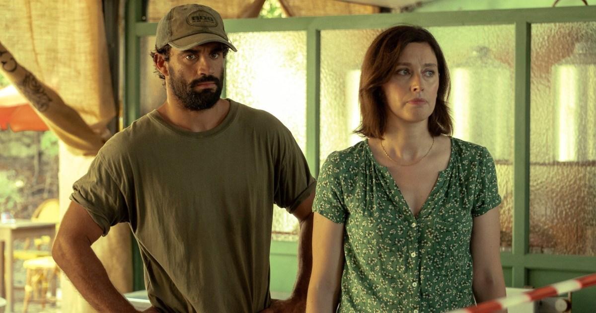 Mistero avvincente: tutti e 6 gli episodi sono disponibili su Netflix Mistero avvincente: tutti e 6 gli episodi sono disponibili su Netflix
