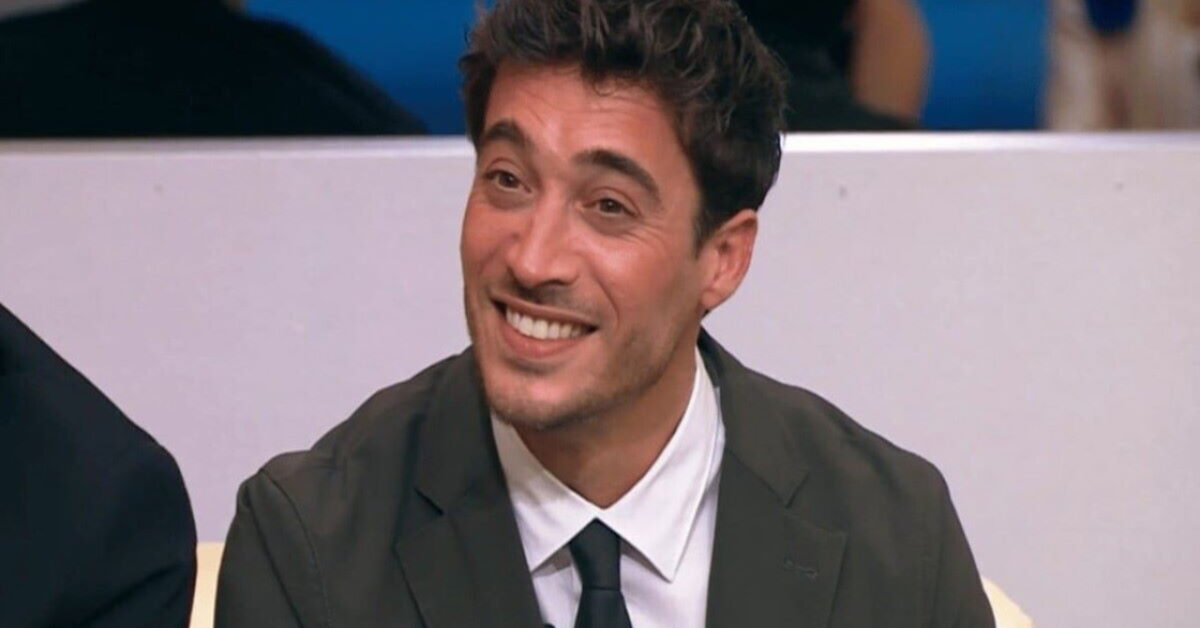 Antonino Spinalbese e il misterioso incontro con la celebre donna della tv Antonino Spinalbese e il misterioso incontro con la celebre donna della tv
