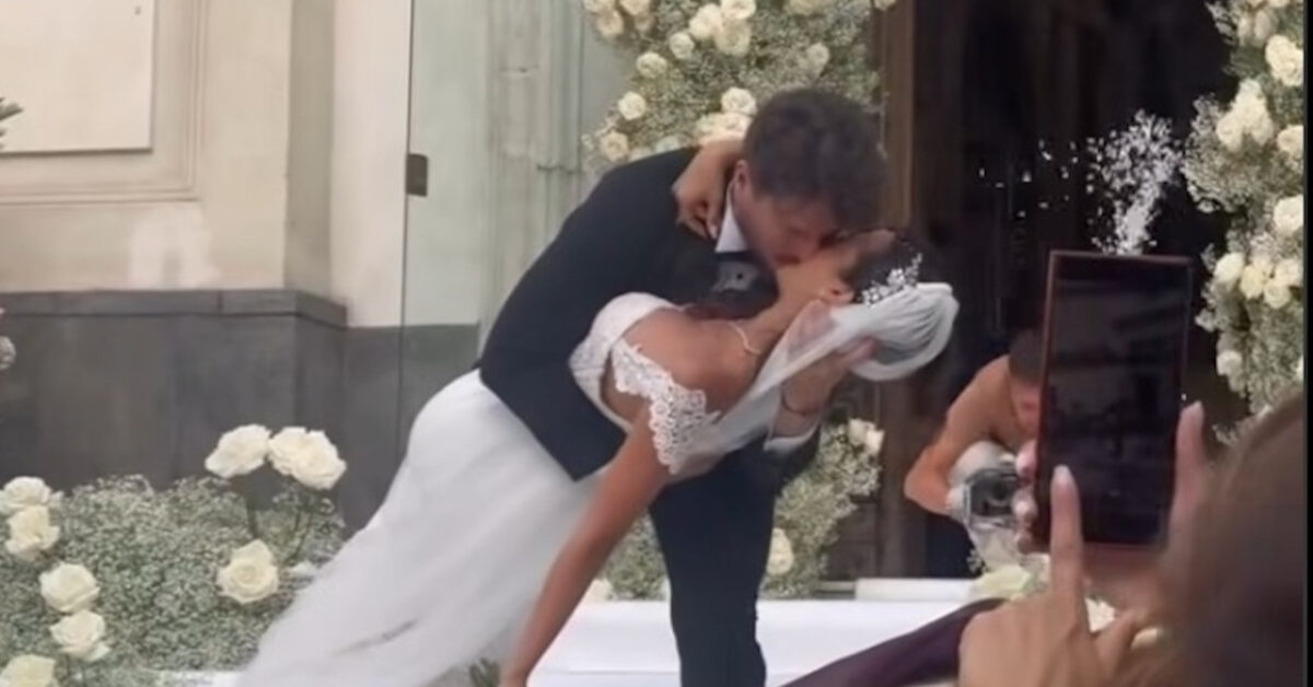 Matrimonio del noto volto di Canale 5: emozioni e lacrime per il sì più atteso