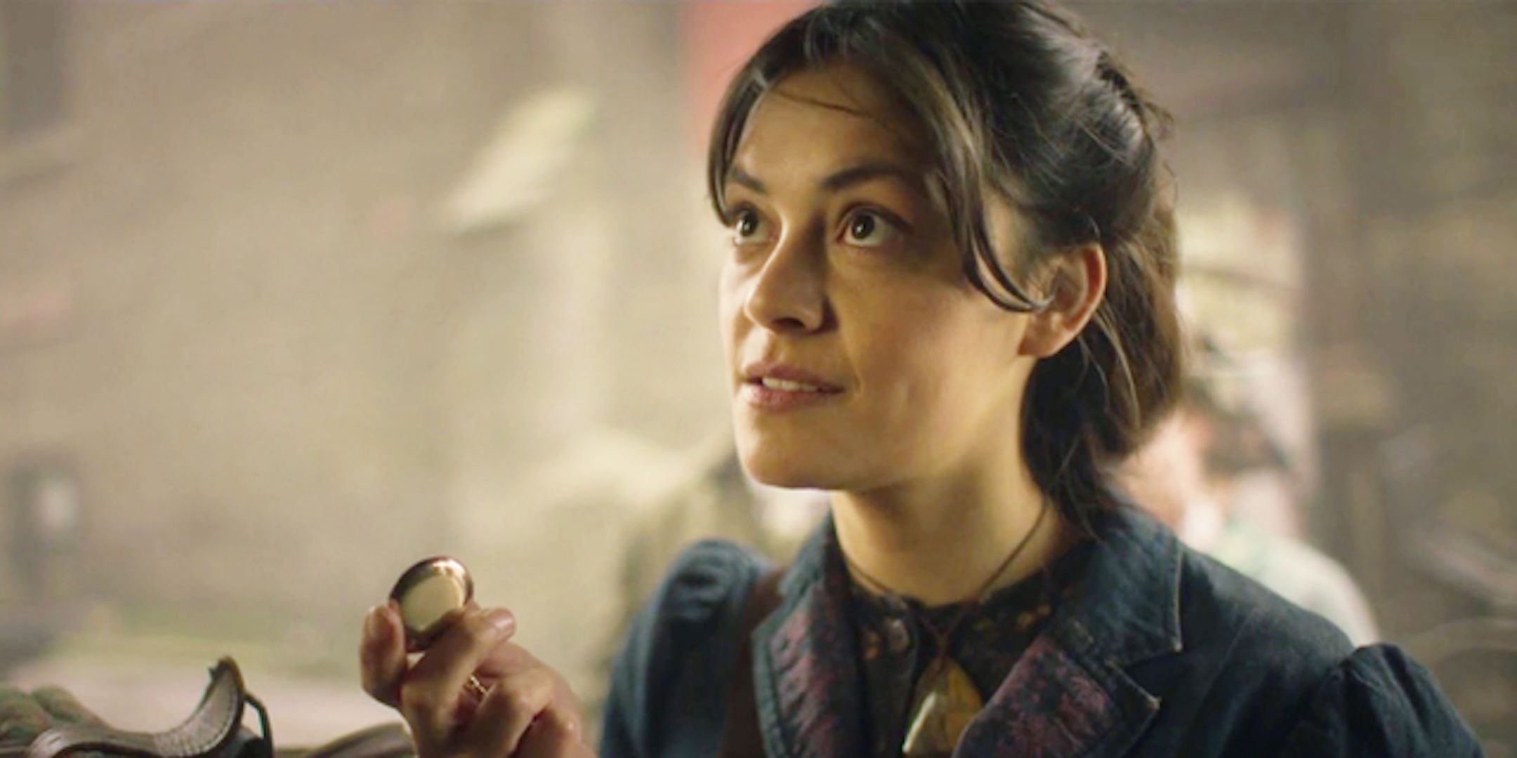 Sherlock e figlia: spiegazione finale della stagione 1 e come sconfiggono il filo rosso Sherlock e figlia: spiegazione finale della stagione 1 e come sconfiggono il filo rosso