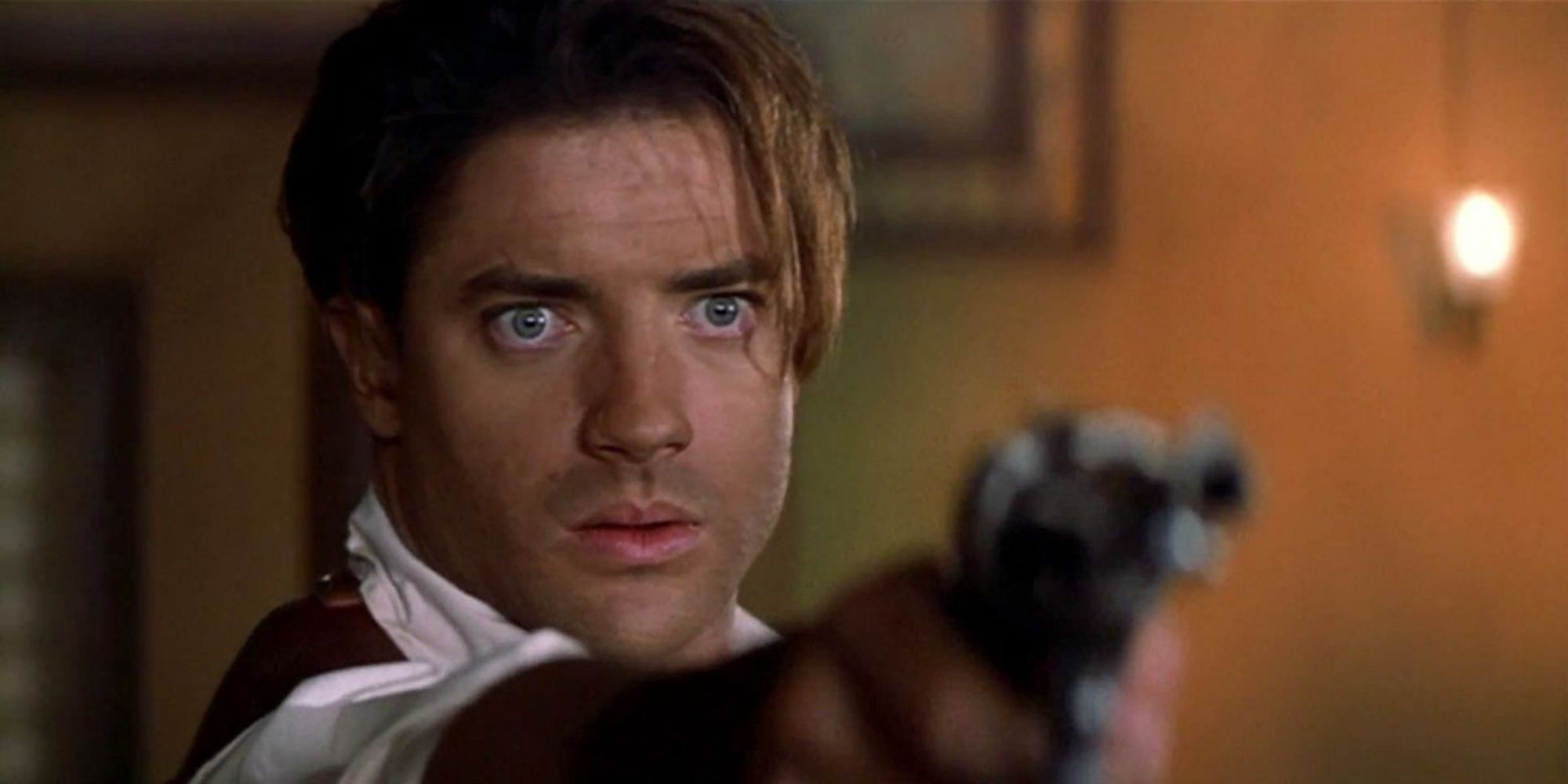 Brendan fraser e il cast del film d’azione del 1999 si riuniscono dopo 26 anni in nuove foto Brendan fraser e il cast del film d’azione del 1999 si riuniscono dopo 26 anni in nuove foto