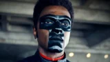 Mr. terrific: il successo di edi gathegi nel ruolo iconico