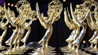 Il curioso caso del programma di incontri con pavoni che meritava un emmy