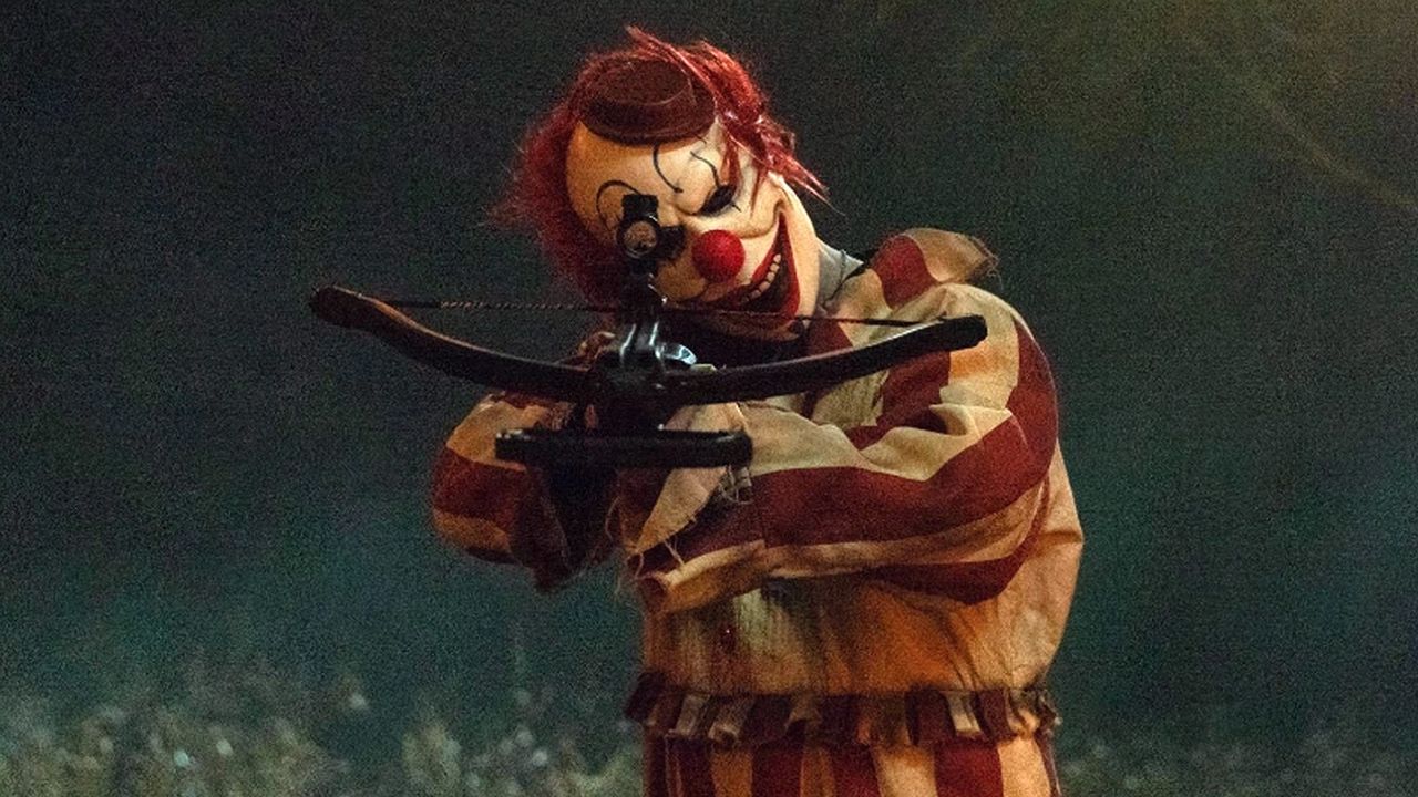 Clown nel campo di mais: il regista e l’autore raccontano la creazione di un film horror per la generazione z Clown nel campo di mais: il regista e l’autore raccontano la creazione di un film horror per la generazione z