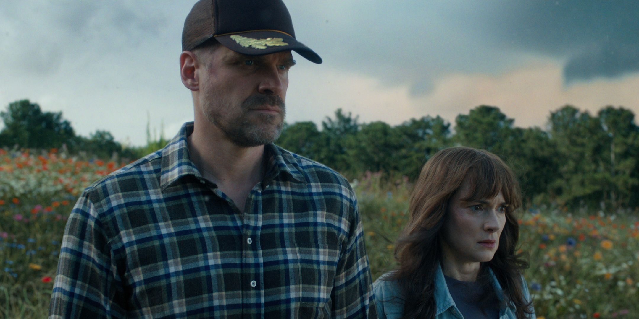 Stranger things 5: la conclusione della storia di hopper dopo 6 anni Stranger things 5: la conclusione della storia di hopper dopo 6 anni