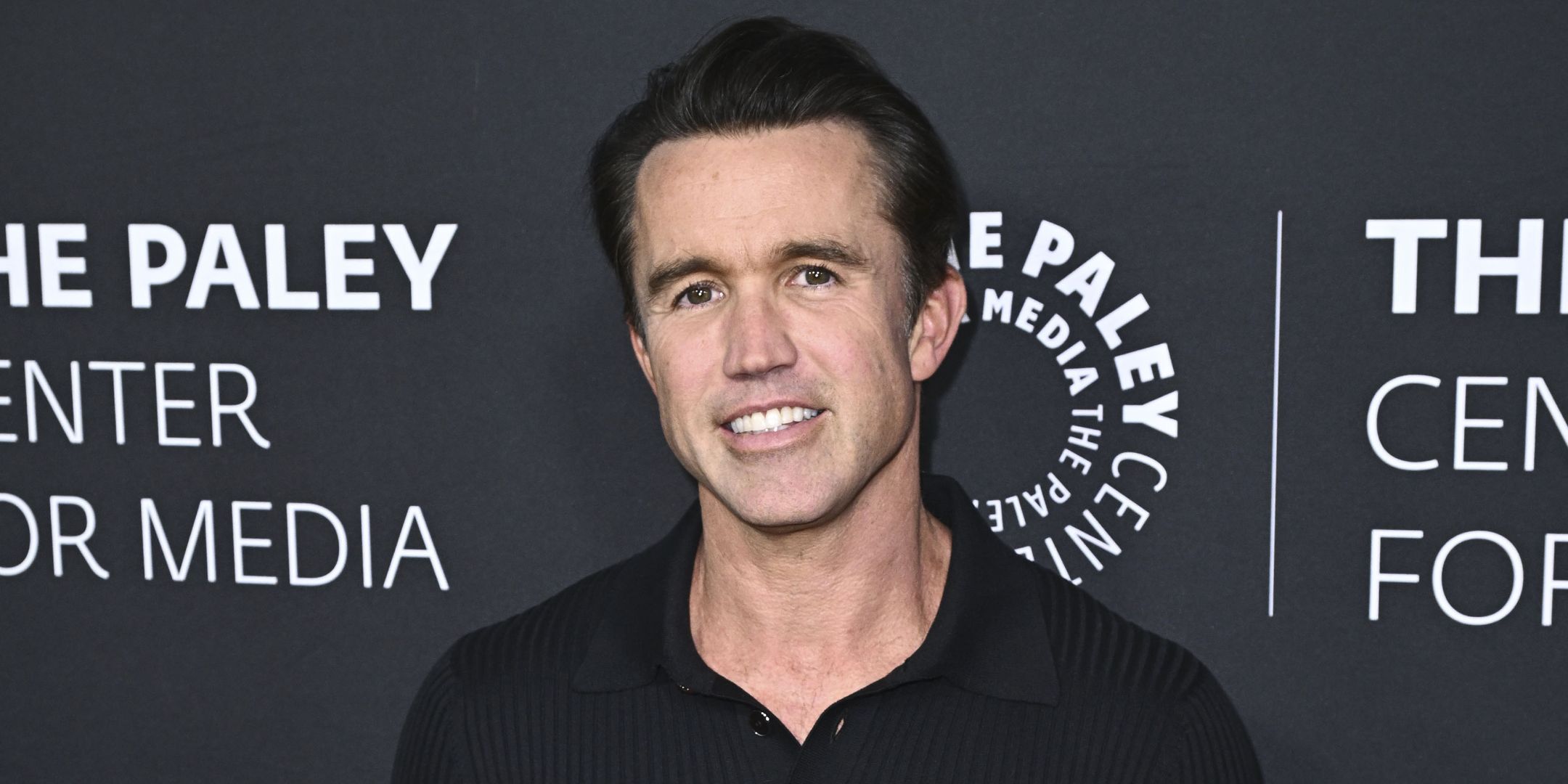 fantasy sensation con rob mcelhenney che sorprende e conquista il pubblico