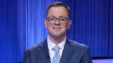 Jeopardy! campione svela la preparazione che ha interrotto la straordinaria serie di scott riccardi