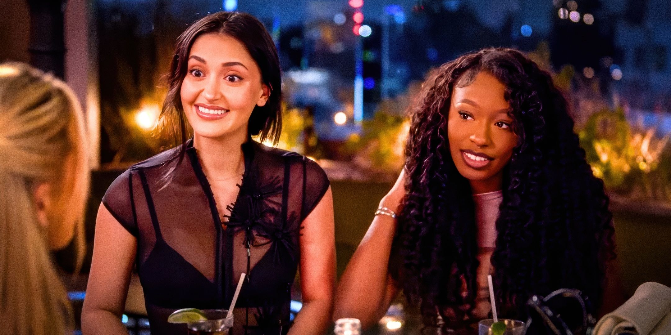 Love island: un caos oltre la villa, ma questa star regge lo spettacolo Love island: un caos oltre la villa, ma questa star regge lo spettacolo