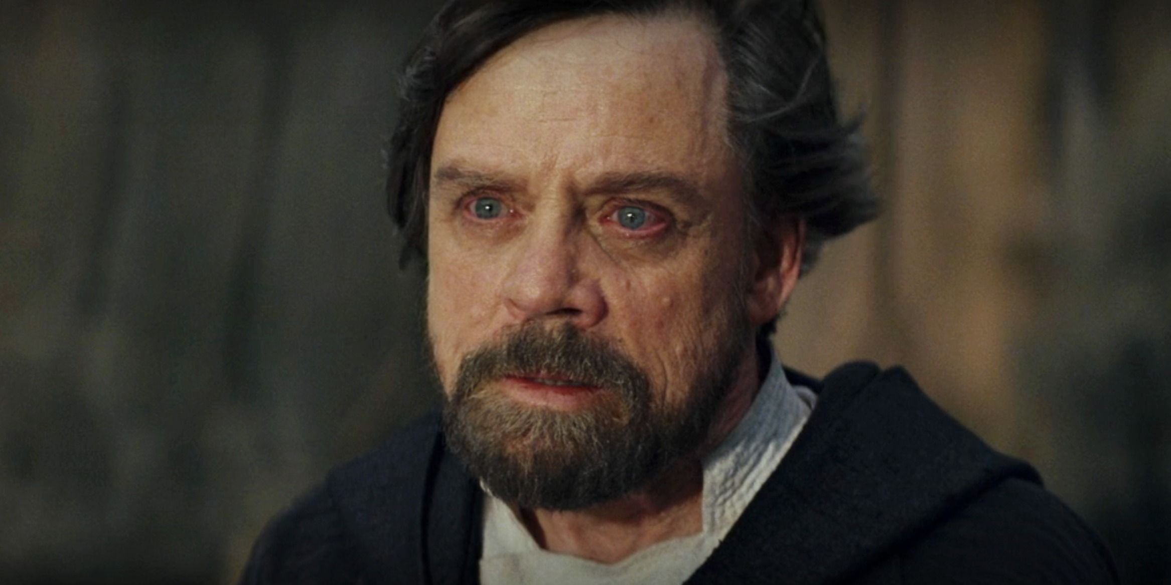 Cosa è successo alla spada laser verde di luke skywalker dopo la sua morte ne gli ultimi jedi?
