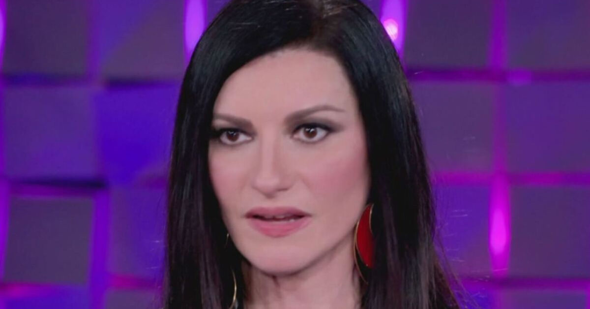 Lutto per laura pausini: il doloroso addio che commuove i fan Lutto per laura pausini: il doloroso addio che commuove i fan