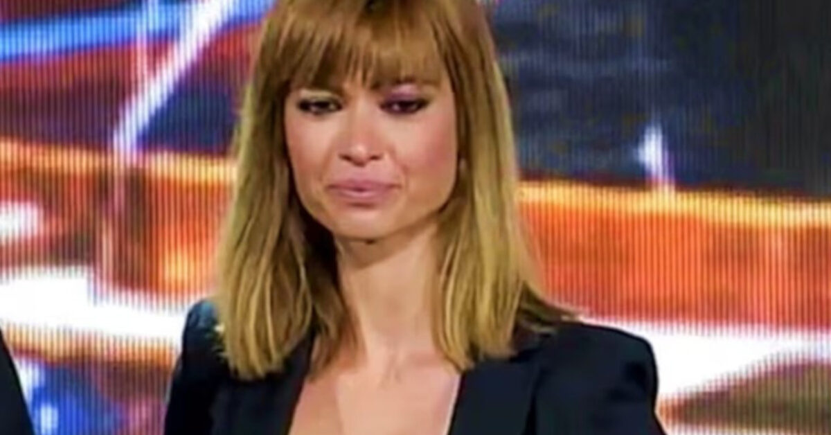 Carlotta Mantovan in lutto: triste annuncio sulle ultime ore Carlotta Mantovan in lutto: triste annuncio sulle ultime ore
