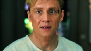 Nuovo thriller di fantascienza Netflix conquista le classifiche in due giorni
