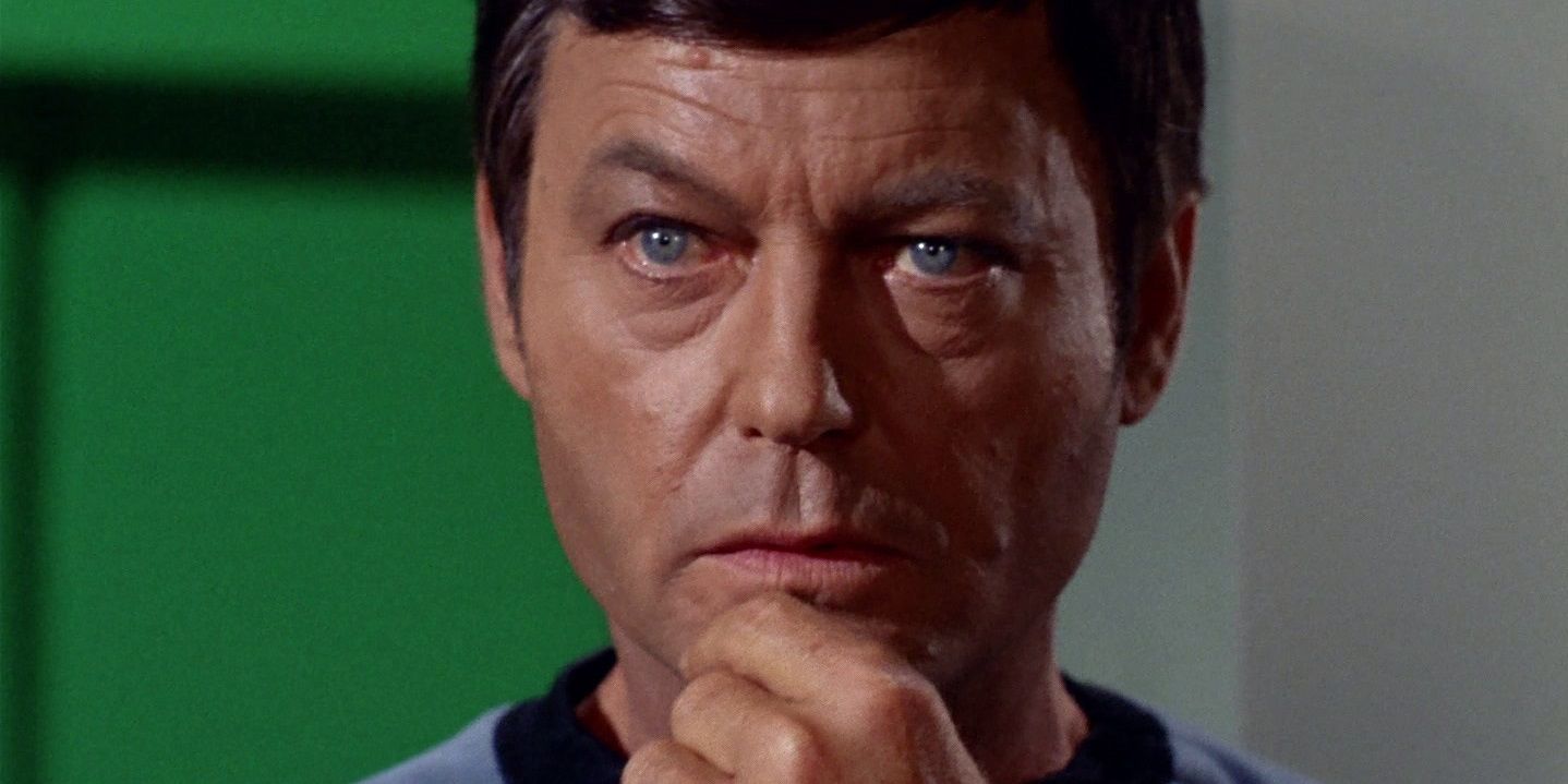 L’episodio di star trek preferito da deforest kelley: il motivo del divieto per 26 anni