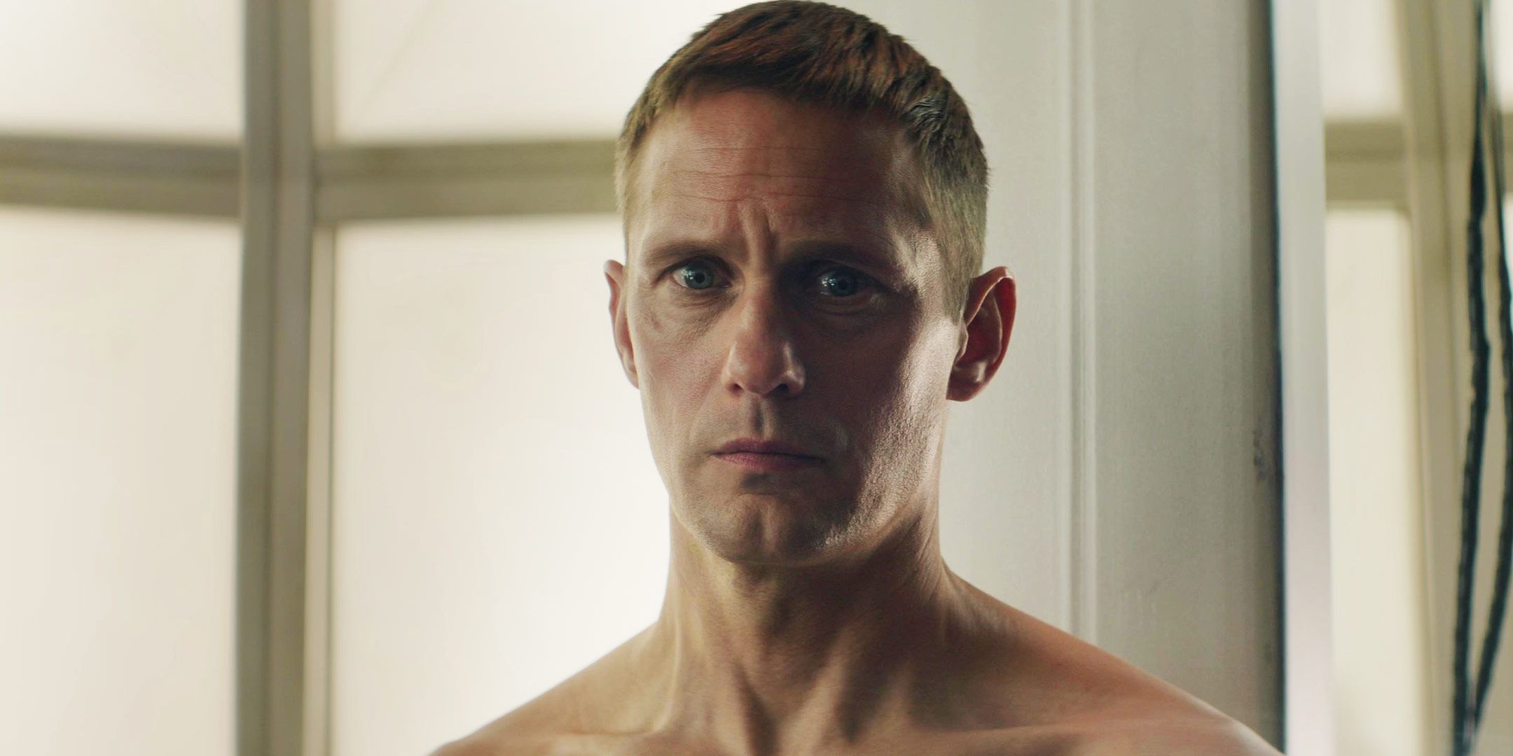 murderbot stagione 1 significato finale e piani reali del personaggio di alexander skarsg229rd