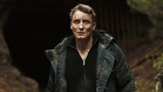 Dark di Netflix ha svelato il suo colpo di scena più grande nel primo episodio