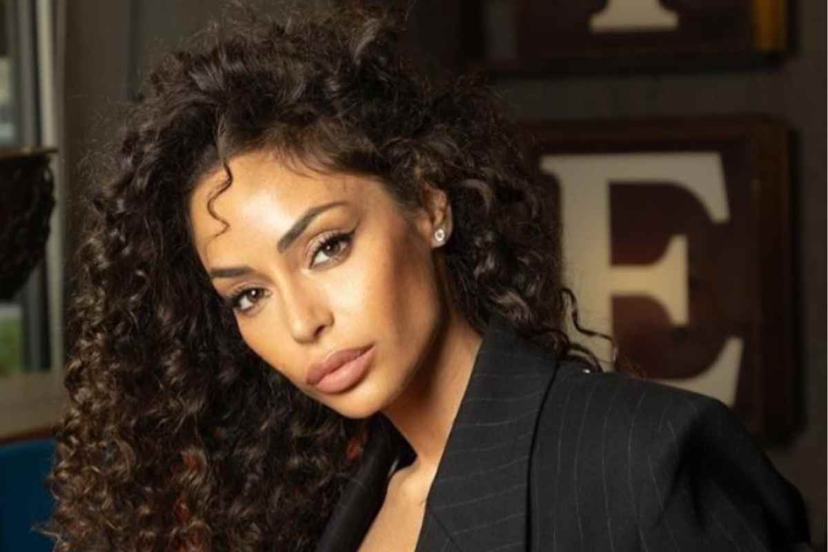 Raffaella Fico e Pia sul red carpet: una bellezza da sorelle
