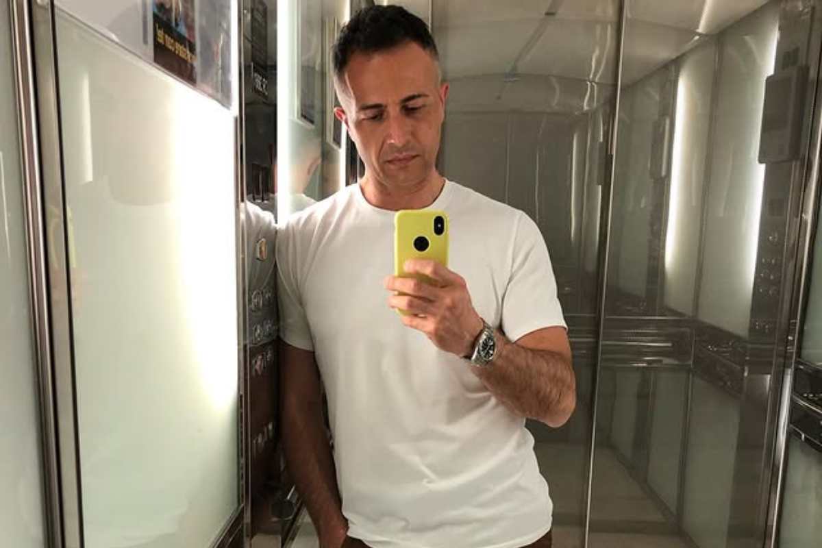 Riccardo Guarnieri di Uomini e Donne presenta la nuova compagna in foto Riccardo Guarnieri di Uomini e Donne presenta la nuova compagna in foto