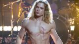 Trasformazione rockstar di sam reid nel vampiro lestat nella terza stagione di intervista col vampiro