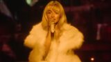 Sabrina carpenter sorprende i fan con una leggendaria band pop rock britannica