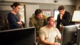 Taylor sheridan lotta con i produttori per salvare il suo thriller criminale dal grande errore