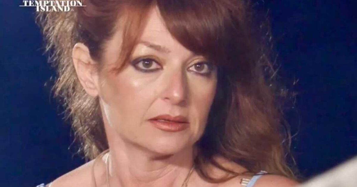 Sonia m prima di temptation island: foto ed emozioni sorprendenti Sonia m prima di temptation island: foto ed emozioni sorprendenti