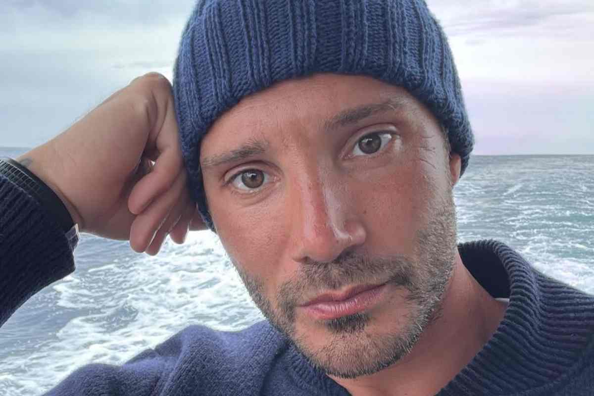 Stefano de martino rompe il silenzio su richiamo della rai e affari tuoi Stefano de martino rompe il silenzio su richiamo della rai e affari tuoi