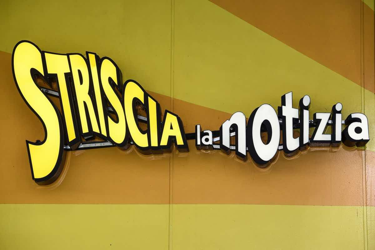 Palinsesti autunnali Mediaset: svelata la sparizione di Striscia La Notizia Palinsesti autunnali Mediaset: svelata la sparizione di Striscia La Notizia