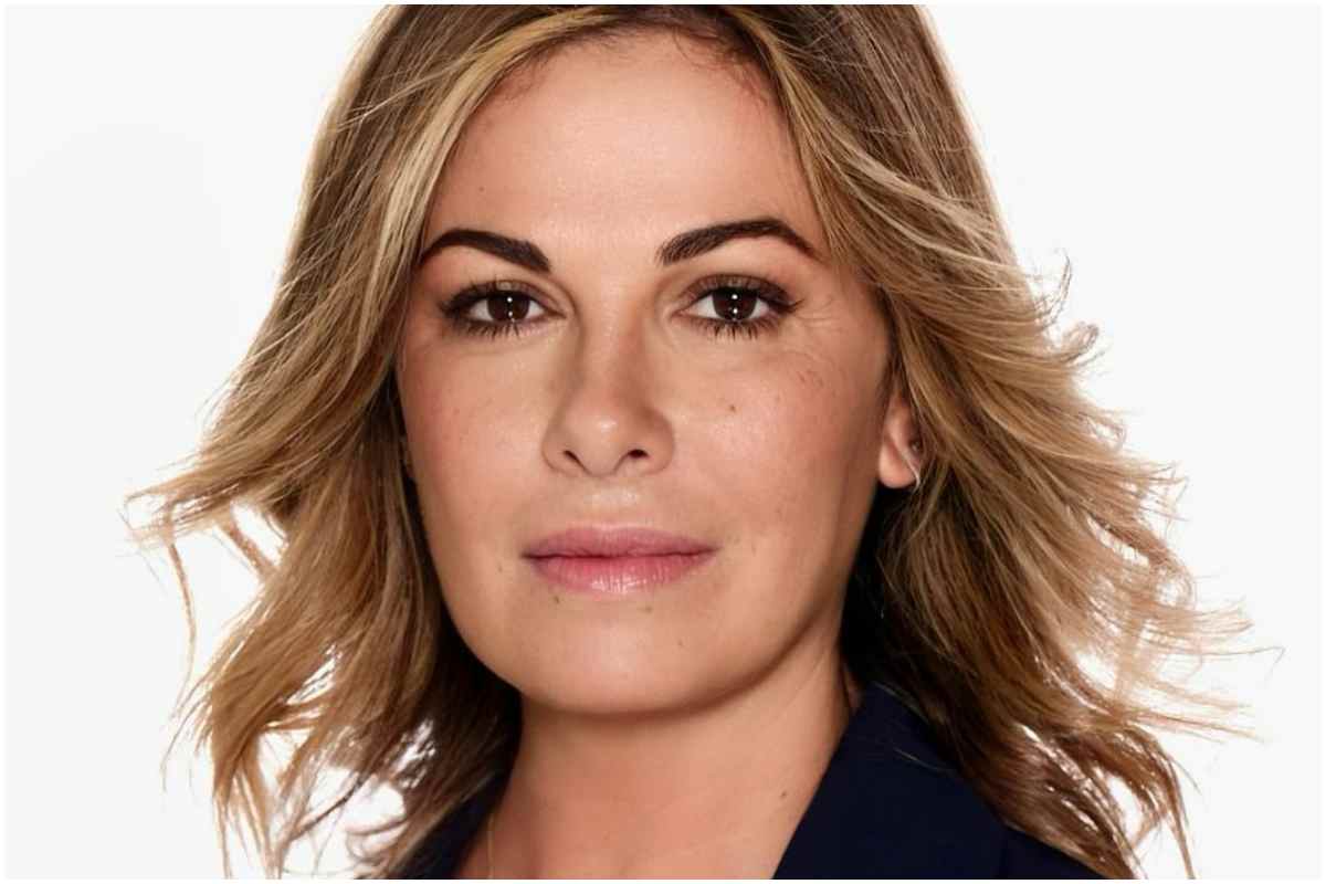 Vanessa Incontrada torna da protagonista: sfida tra Rai e Mediaset Vanessa Incontrada torna da protagonista: sfida tra Rai e Mediaset