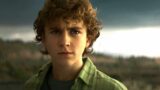 Nuove immagini dell’episodio 2 di percy jackson con percival e annabeth in una scena iconica del libro