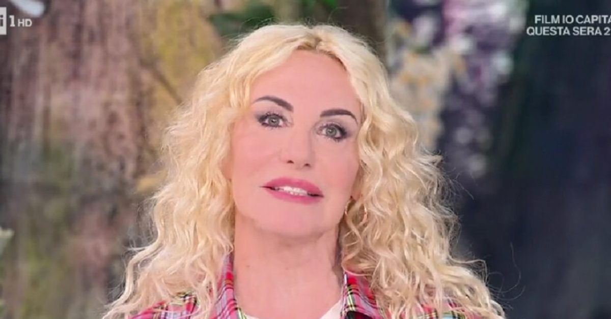 Antonella Clerici rivela il dramma che la fa soffrire profondamente Antonella Clerici rivela il dramma che la fa soffrire profondamente