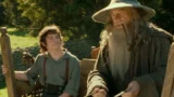 Frodo e gandalf tornano in il signore degli anelli: caccia a gollum