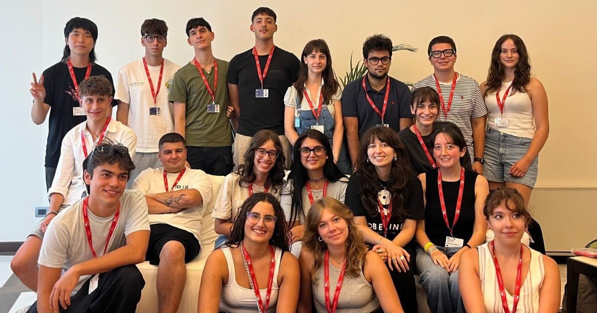 Leoncino d’oro agiscuola 2025: il premio collaterale assegnato dai giovani giurati del festival di venezia Leoncino d’oro agiscuola 2025: il premio collaterale assegnato dai giovani giurati del festival di venezia