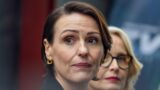 Suranne jones parla del suo  thriller su netflix e della reazione del figlio
